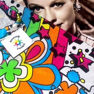 ✨ 🦵🏻 ❤️ 🦵🏻• 🤪 Funky Leggings x YoLo Vibes 😛♥️🦵🏻